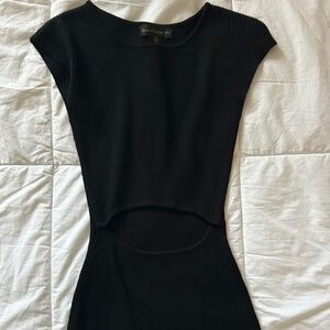 Black robbed dress